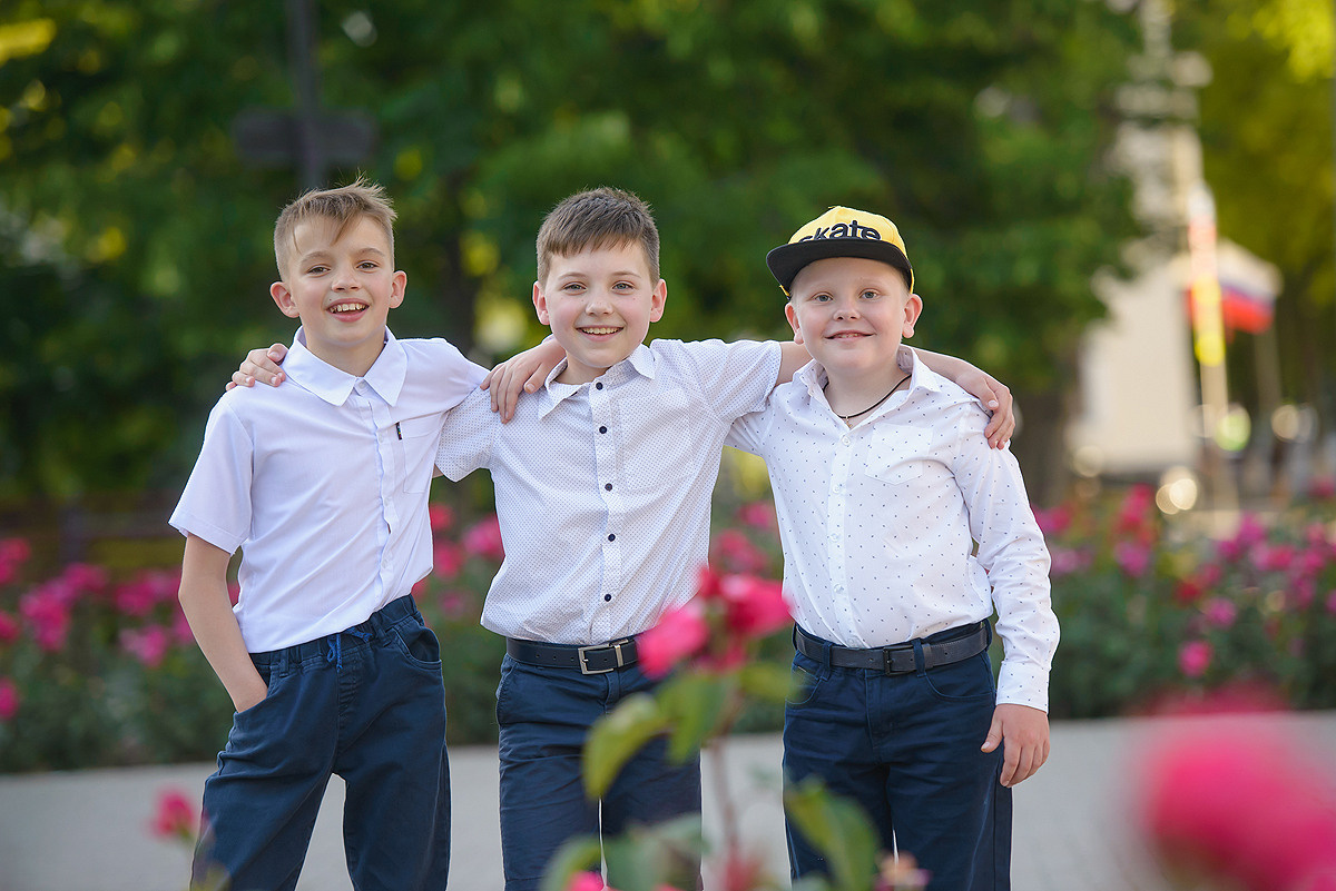 Севастополь, выпускной альбом, выпускные альбомы, в Севастополе, виньетка, общая фотография класса, фотосъемка утренников, фотосъемка в детском саду, фотограф на выпускной, фотосессия в школе, в детском саду, подготовка ЕГЭ Севастополь, ОГЭ Севастополь