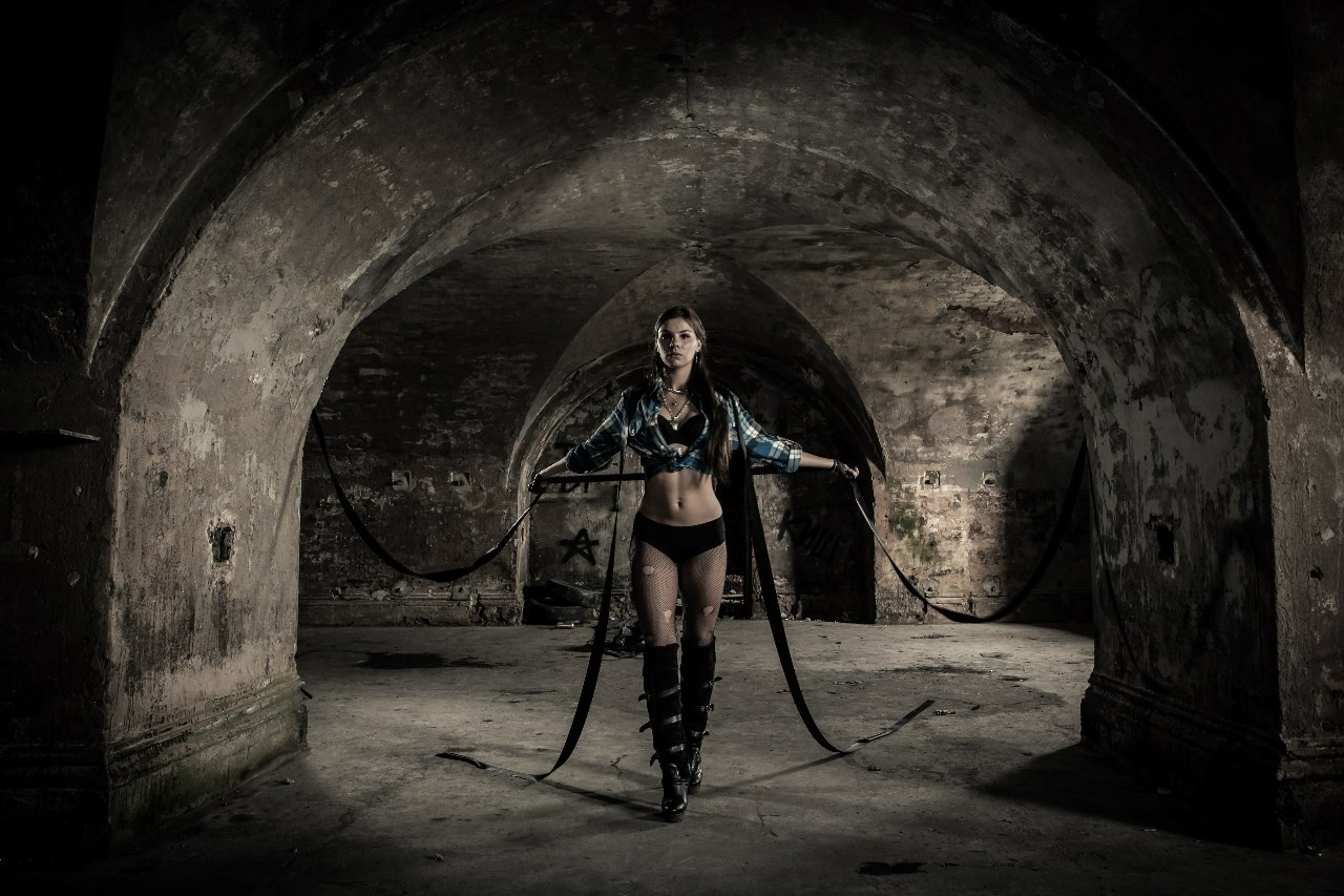 ХУДОЖЕСТВЕННАЯ ФОТОСЕССИЯ. ПРОФЕССИОНАЛЬНЫЙ ФОТОГРАФ ИРКУТСК