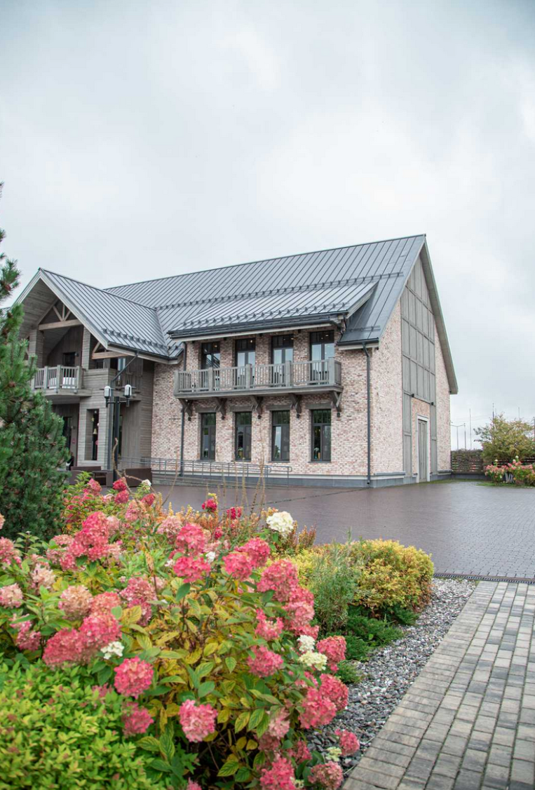 Площадка № 2-13. Свадебный организатор Москва