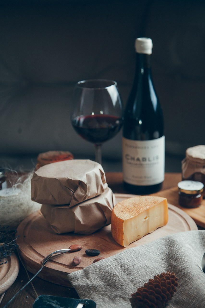 Фуд-фото для магазина Сыр и Вино