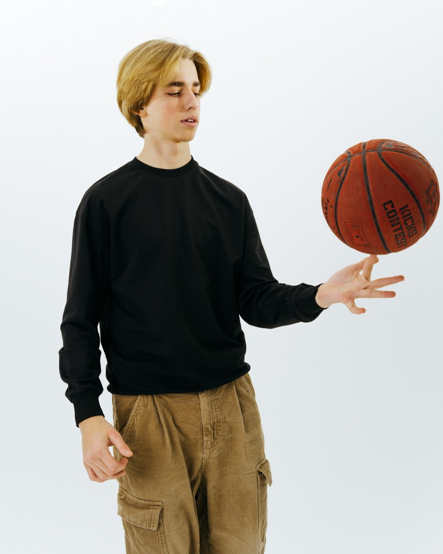 Для бренда Свитшотов. Фотограф для людей и их брендов