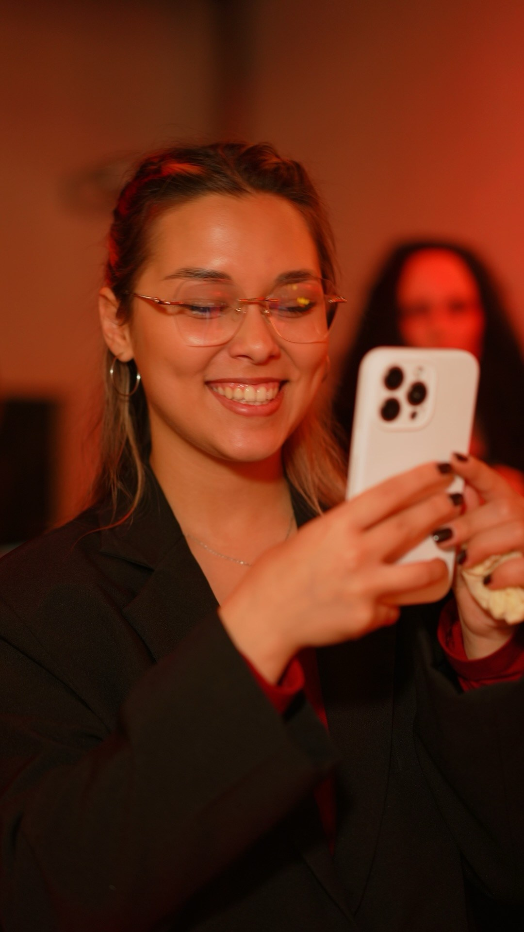 SОФИТЫ | 03.11. Фотограф, оператор и рилсмейкер в Москве — Ася Палагута