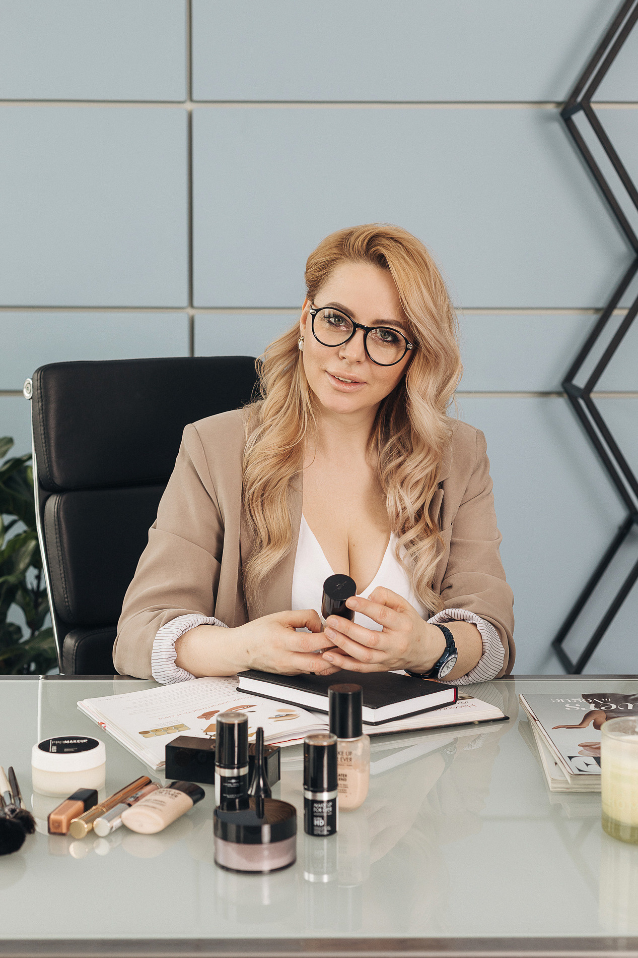 Контент фотограф, бренд фотограф, визуал, предметный фотограф. Портретный фотограф в Москве и МО Зимина Татьяна