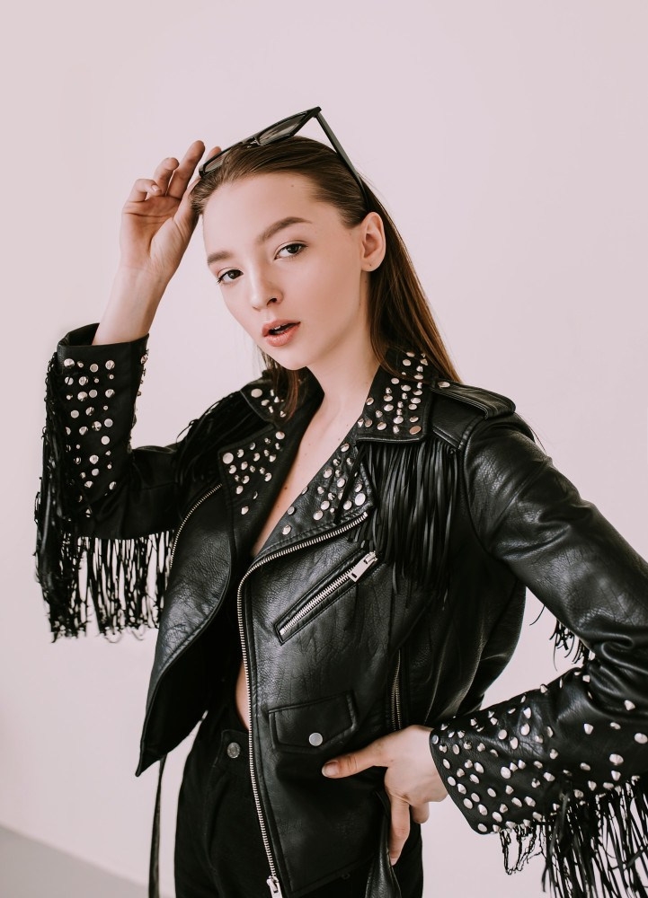 Kris. Modeling agency TM MODELS