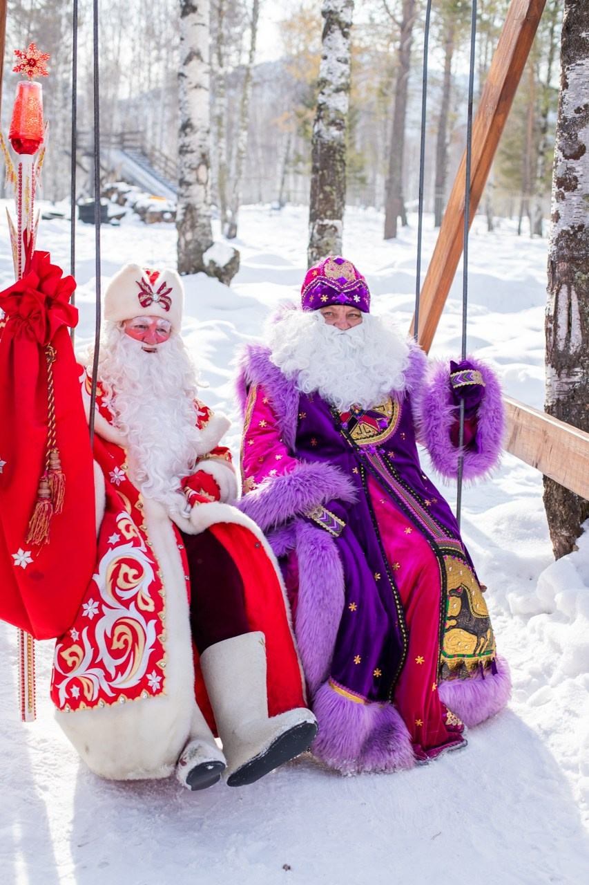 Ледяная сказка Байкала. Фотограф Наталья Кургина Слюдянка Иркутск