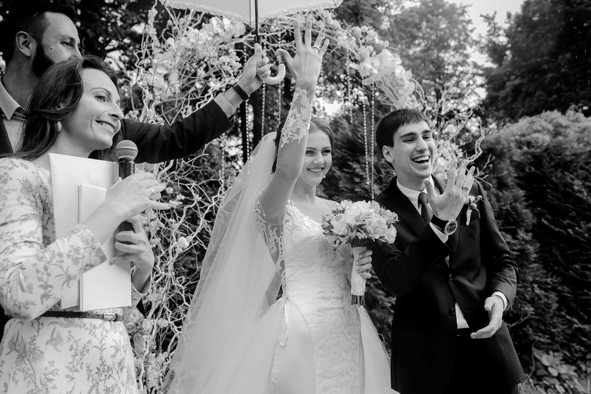 Евгения + Ники (Под дождем). Свадебные и портретный фотограф — Кирилл Зорин