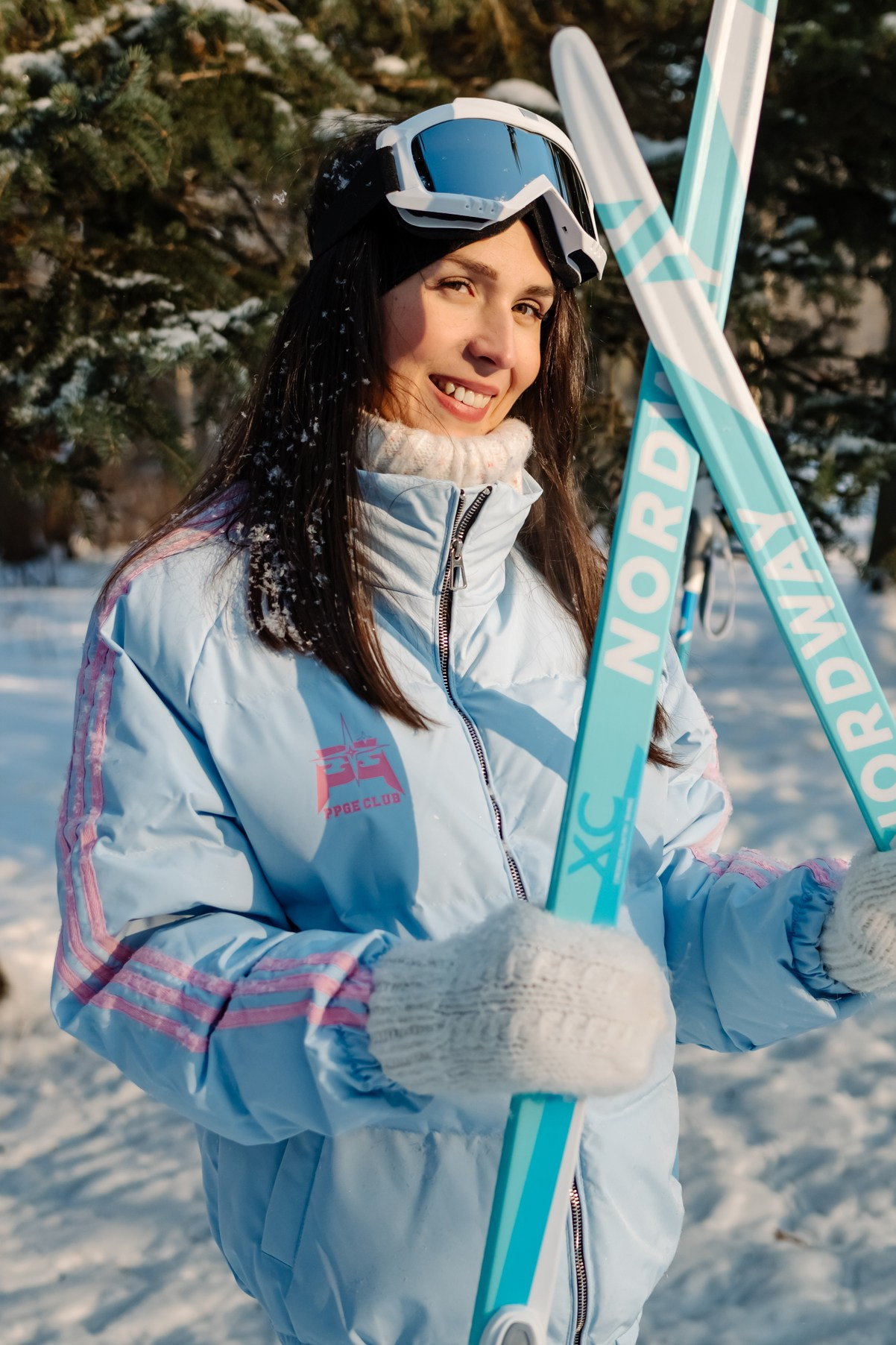 Прогулка с лыжами. Свадебный и семейный фотограф в Санкт-Петербурге Елена Худякова