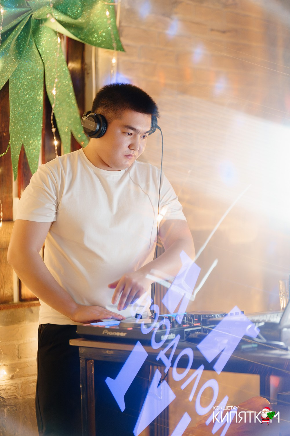 МОЛОДОСТЬ. КИПЯТКОМ КОКШЕТАУ