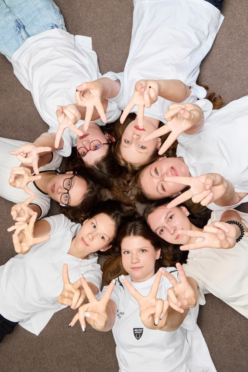 Самый популярный школьный фотоальбом в Сызрани. Школьный фотограф, выпускные альбомы