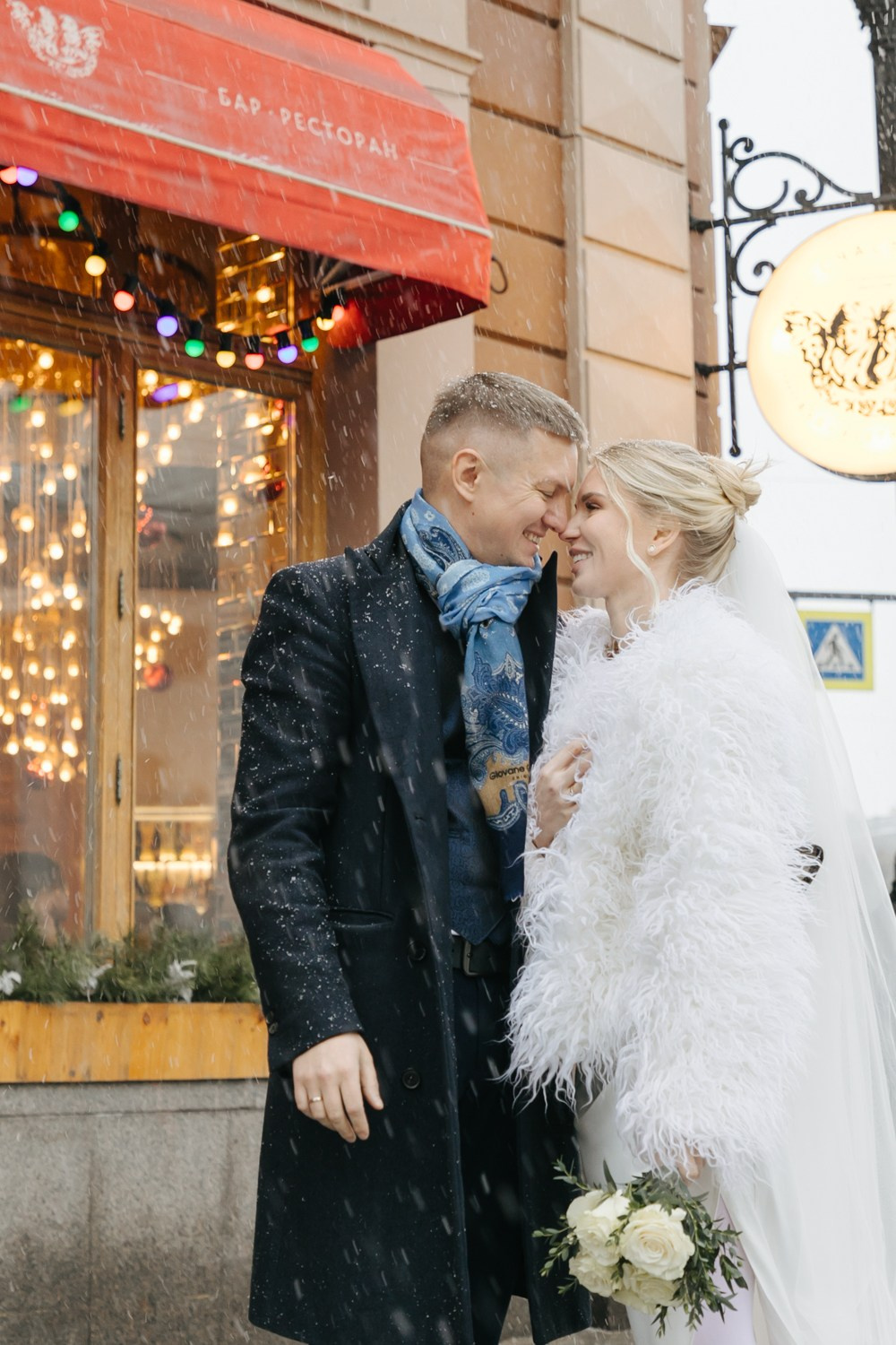 Свадебный фотограф в СПб. Фотограф крещение венчание в Петербурге! Помогает подобрать храм и посоветовал душевного батюшку в СПб