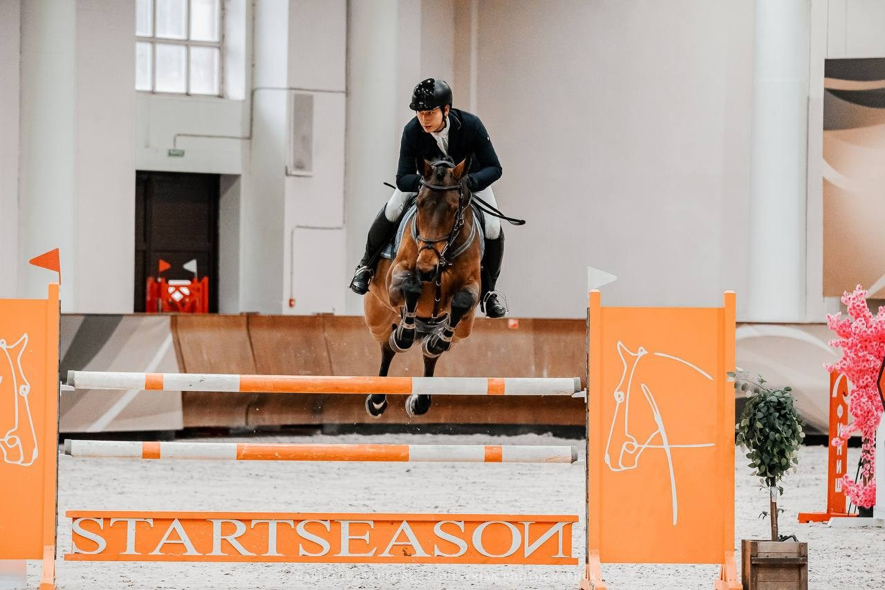 ВСЕРОССИЙСКИЕ СОРЕВНОВАНИЯ ПО КОНКУРУ КСК «ВИВАТ, РОССИИЯ». Куракина Дарья • Конный фотограф