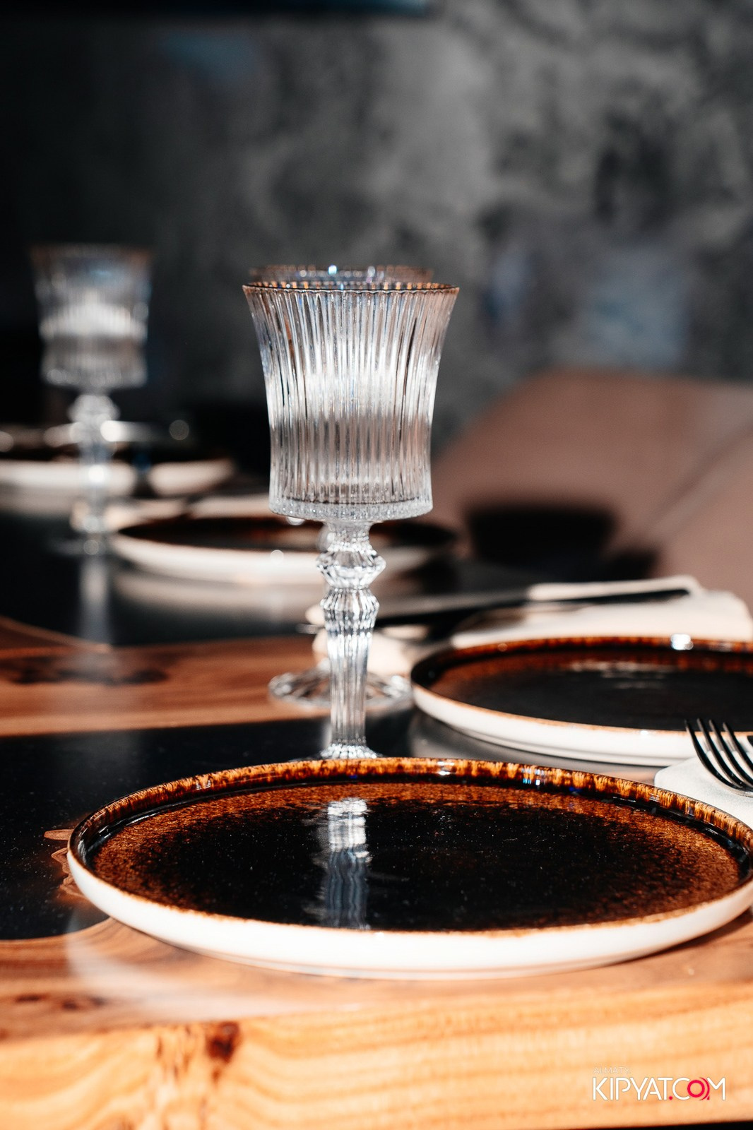 MOOD KARAOKE & TERRACE. КИПЯТКОМ АЛМАТЫ!