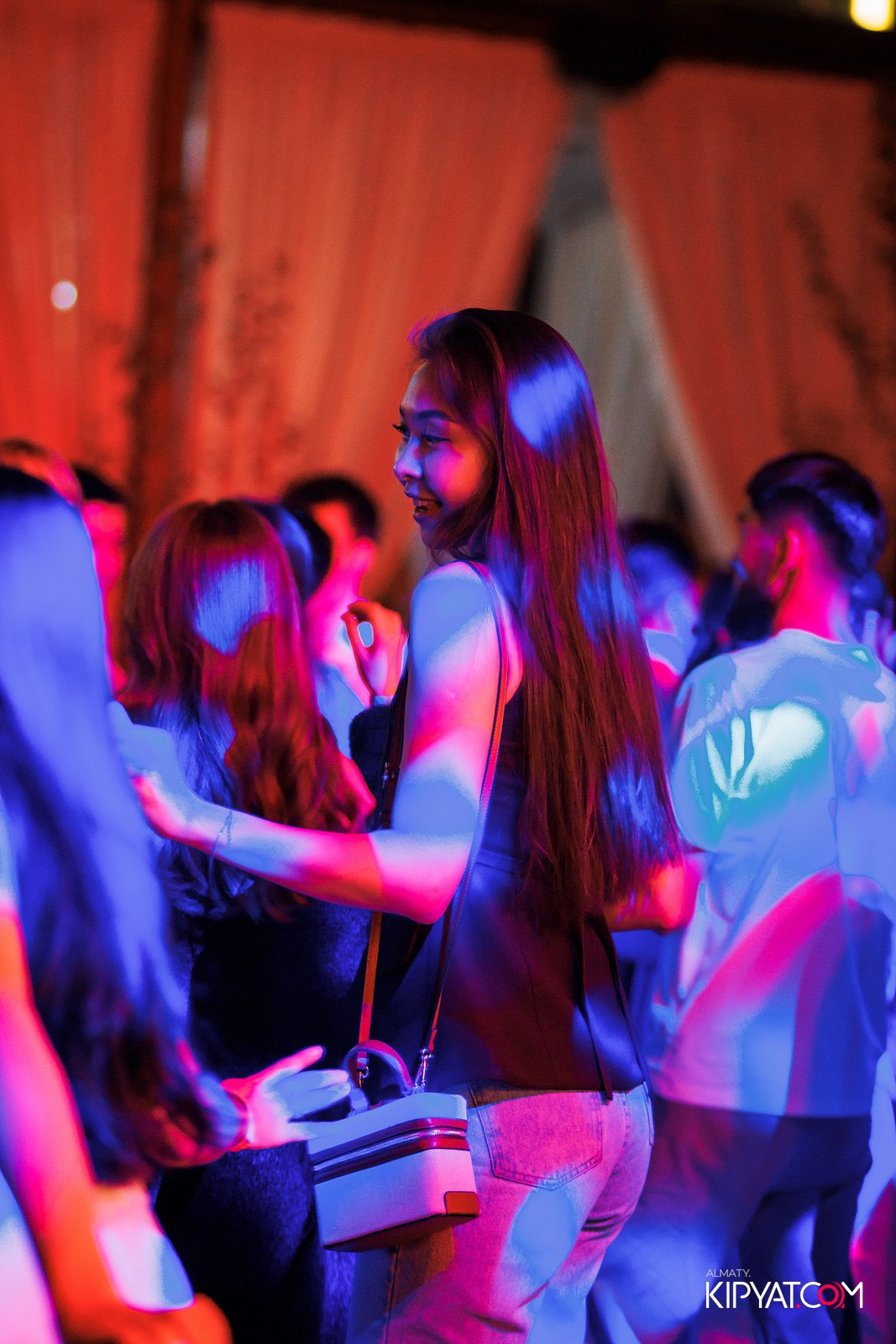 EVENT BAR. КИПЯТКОМ АЛМАТЫ!