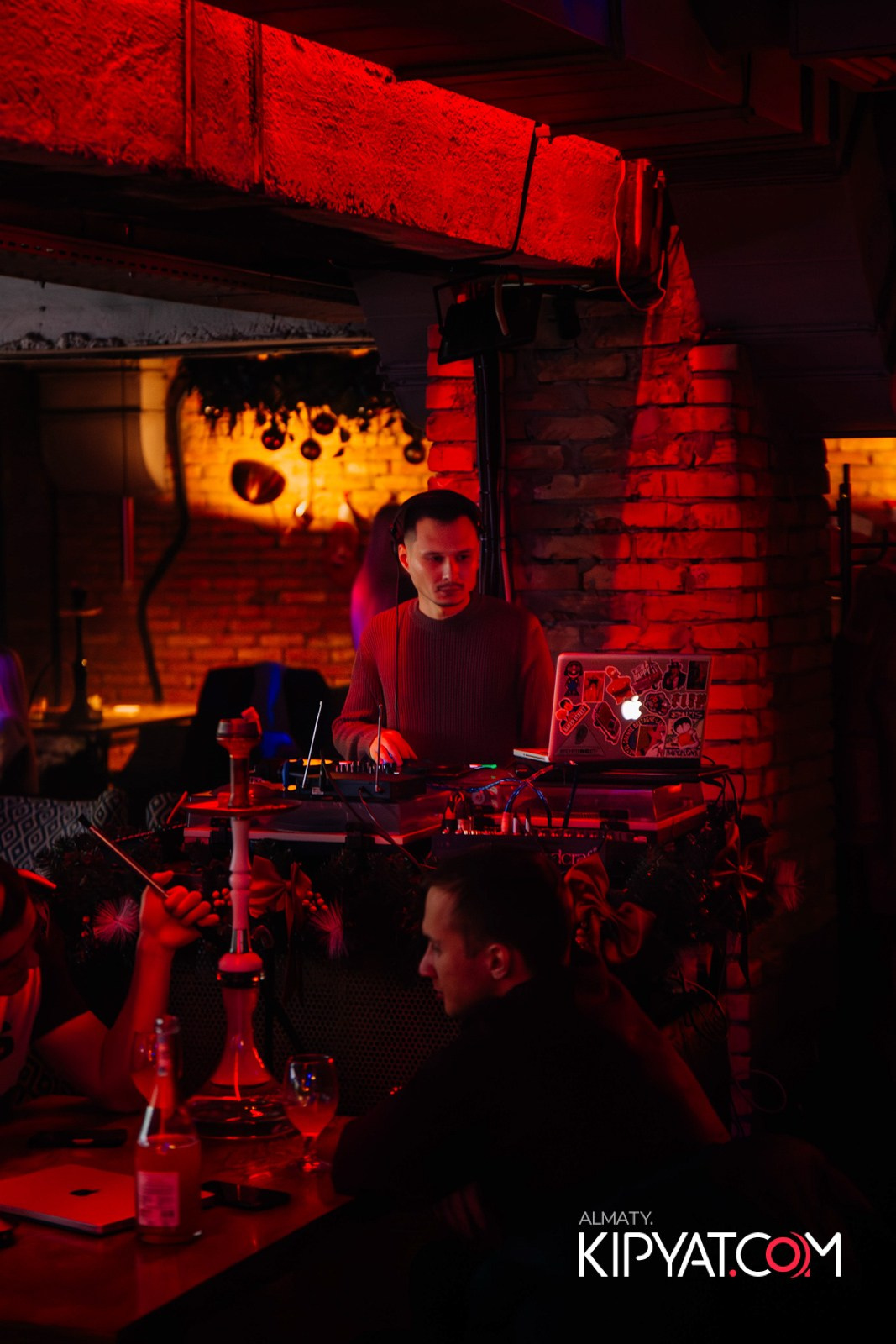 OLOVO BAR НА САТПАЕВА. КИПЯТКОМ АЛМАТЫ!