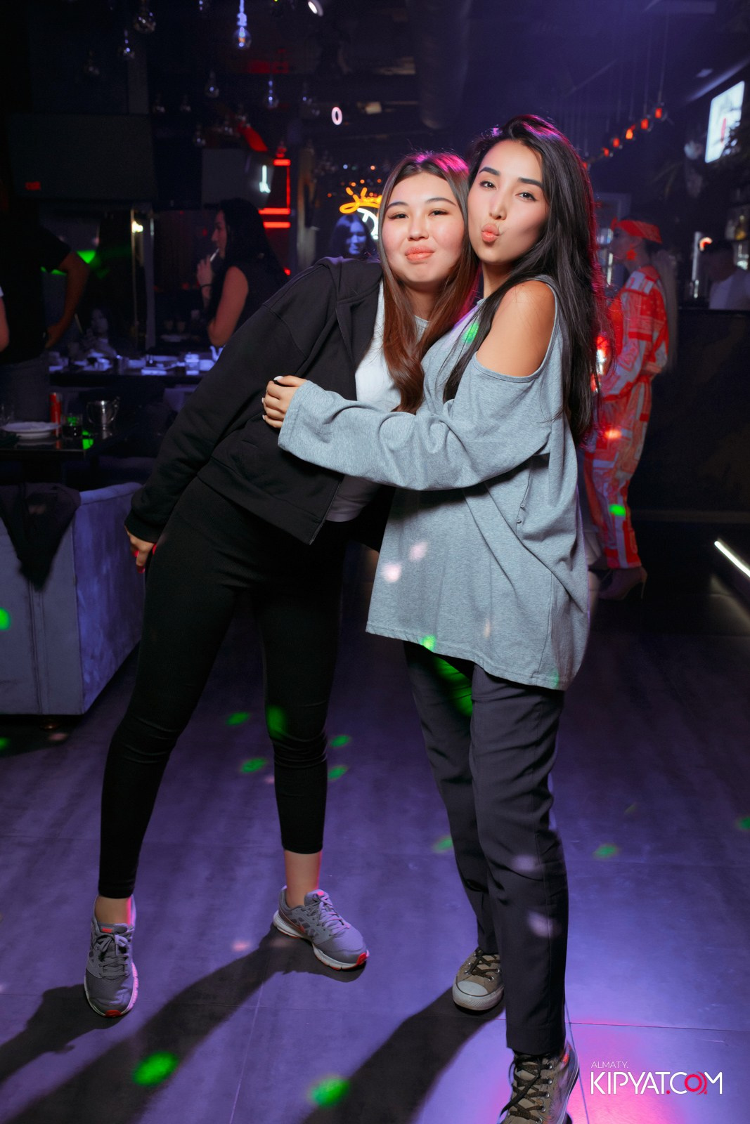 ДОРОГАЯ, Я НЕ ПИЛ. КИПЯТКОМ АЛМАТЫ!