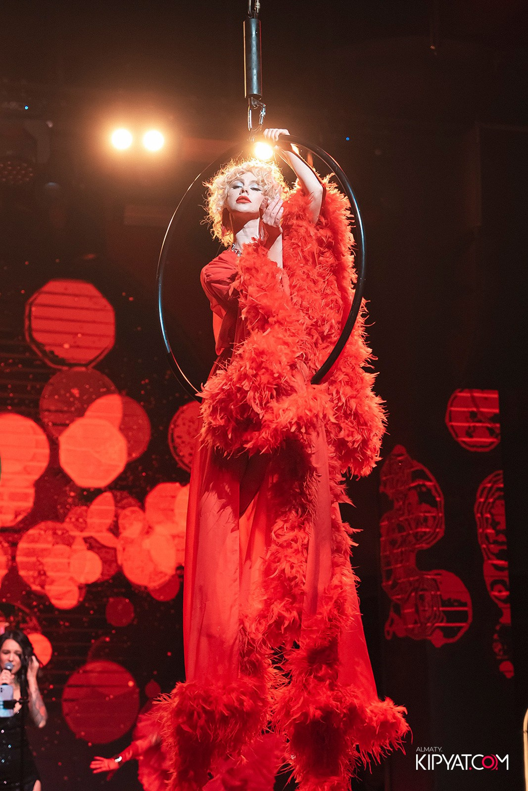 QUEEN. КИПЯТКОМ АЛМАТЫ!