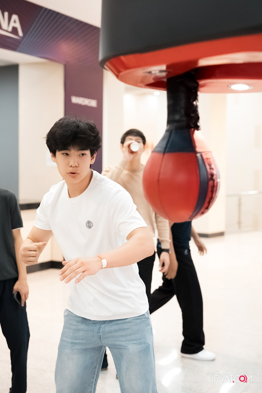 DIZZY MEN'S DAY. КИПЯТКОМ АЛМАТЫ!