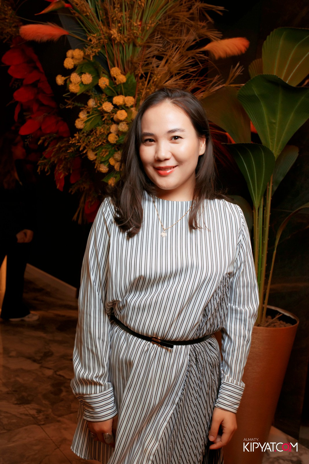 БАР ПАНАЕХАЛИ НА ДОСТЫК. КИПЯТКОМ АЛМАТЫ! Фотосъемка мероприятий в Алматы