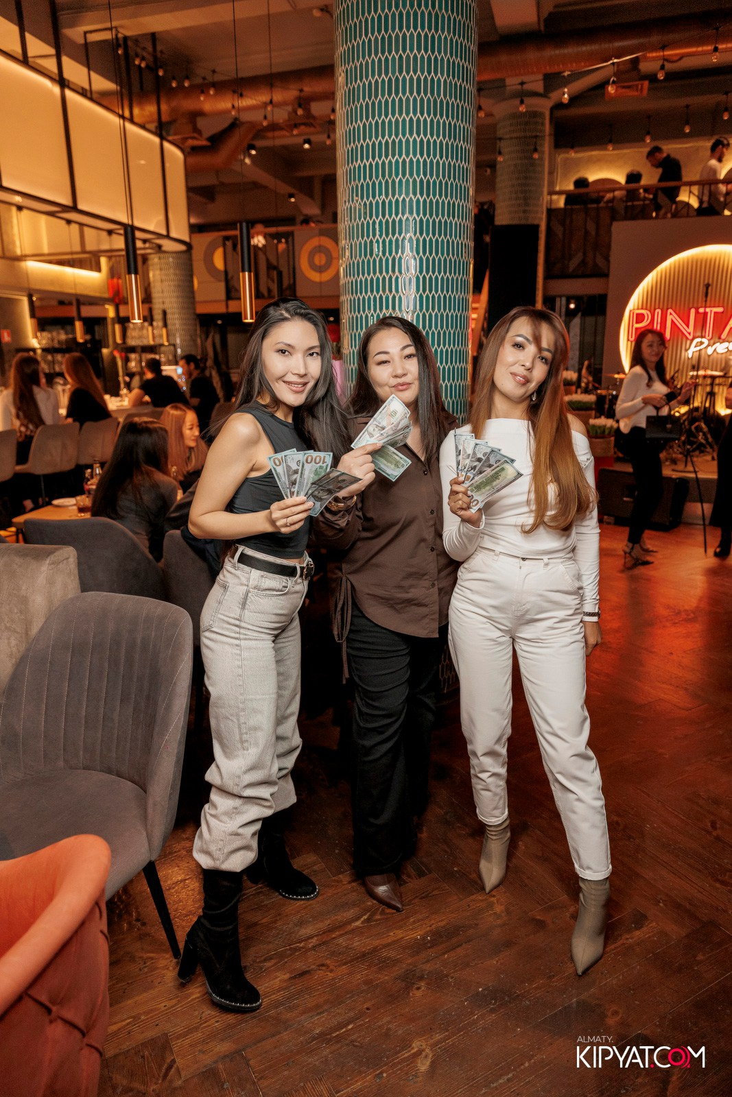 ПИНТА PREMIUM. КИПЯТКОМ АЛМАТЫ! Фотосъемка мероприятий в Алматы