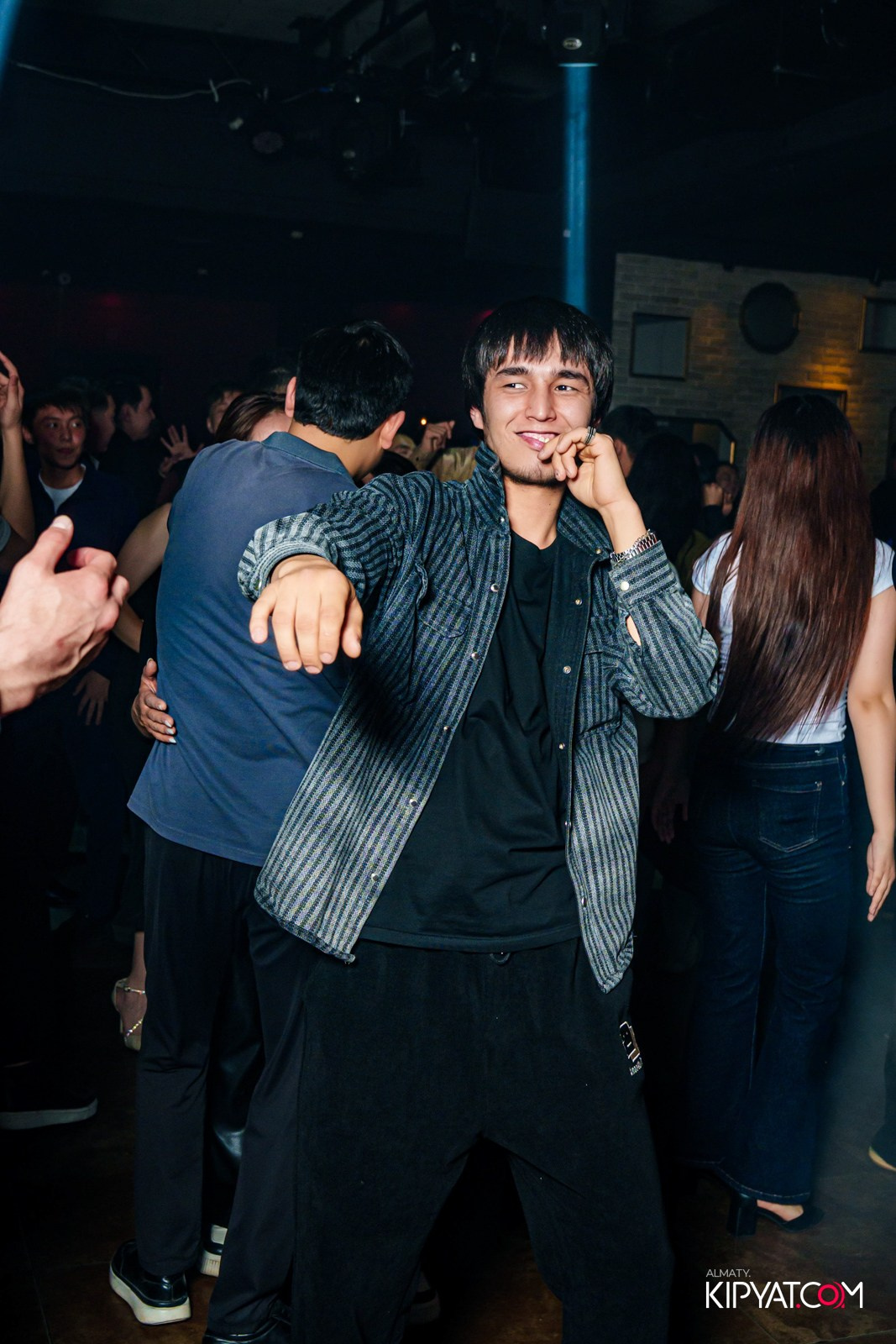 ARAGOSTA. КИПЯТКОМ АЛМАТЫ!