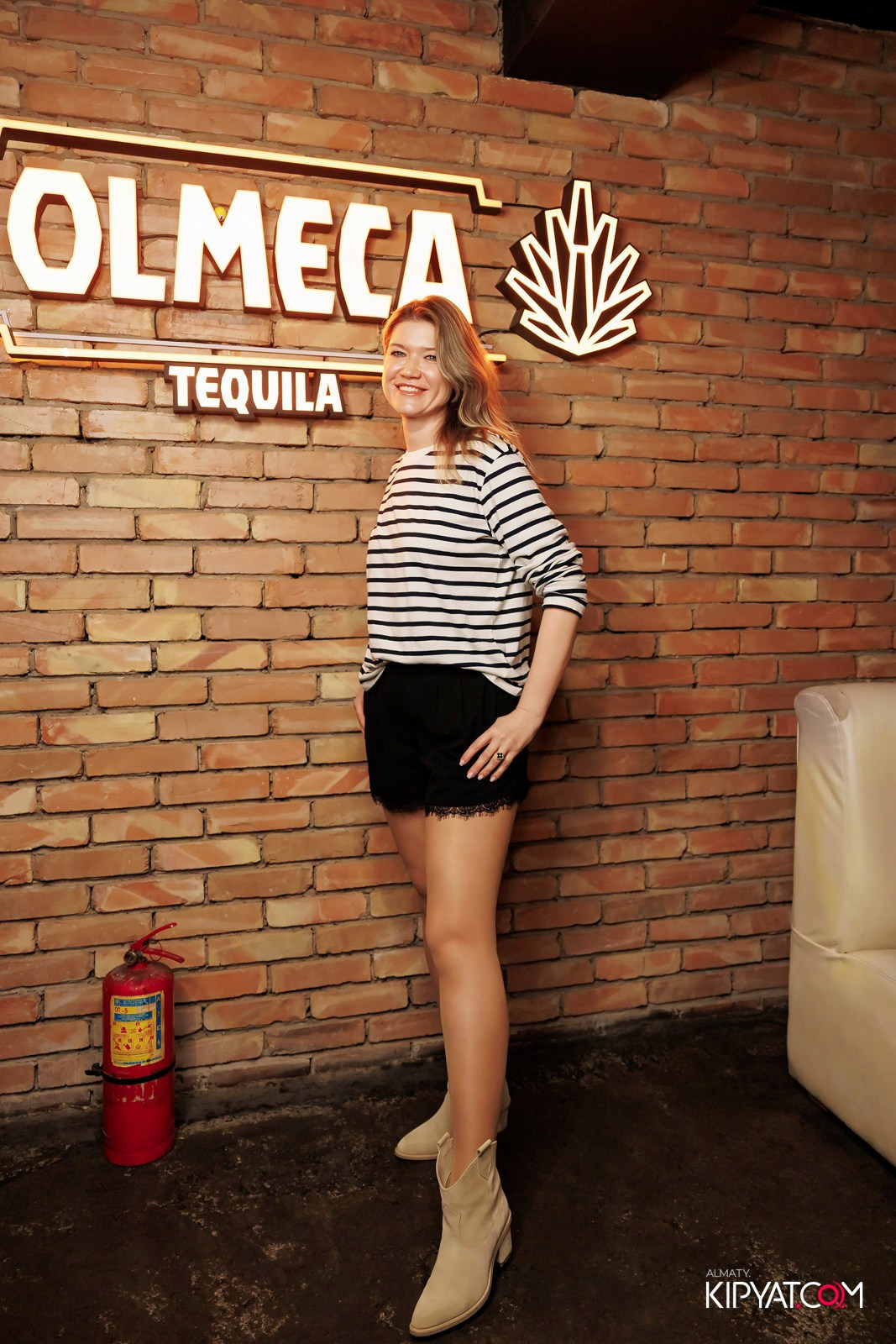 МУЗЫКАЛЬНОЕ ЛОТО В HIT RETRO. КИПЯТКОМ АЛМАТЫ! Фотосъемка мероприятий в Алматы