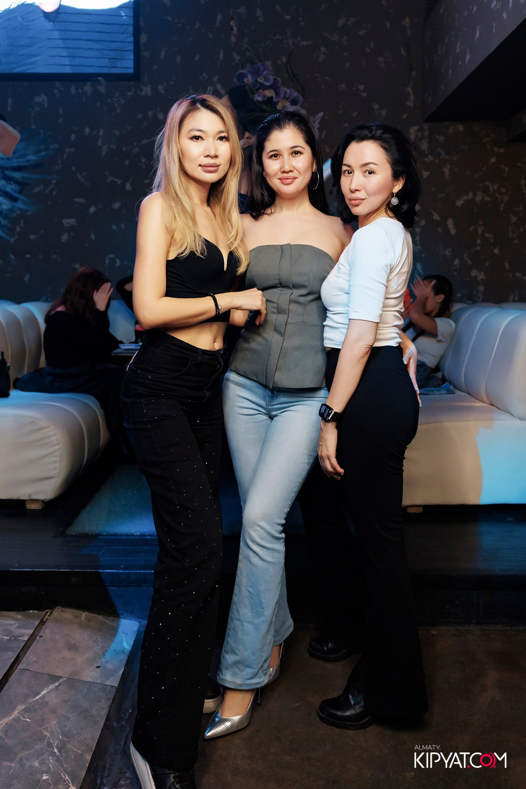 МУЗЫКАЛЬНОЕ ЛОТО В HIT RETRO. КИПЯТКОМ АЛМАТЫ! Фотосъемка мероприятий в Алматы