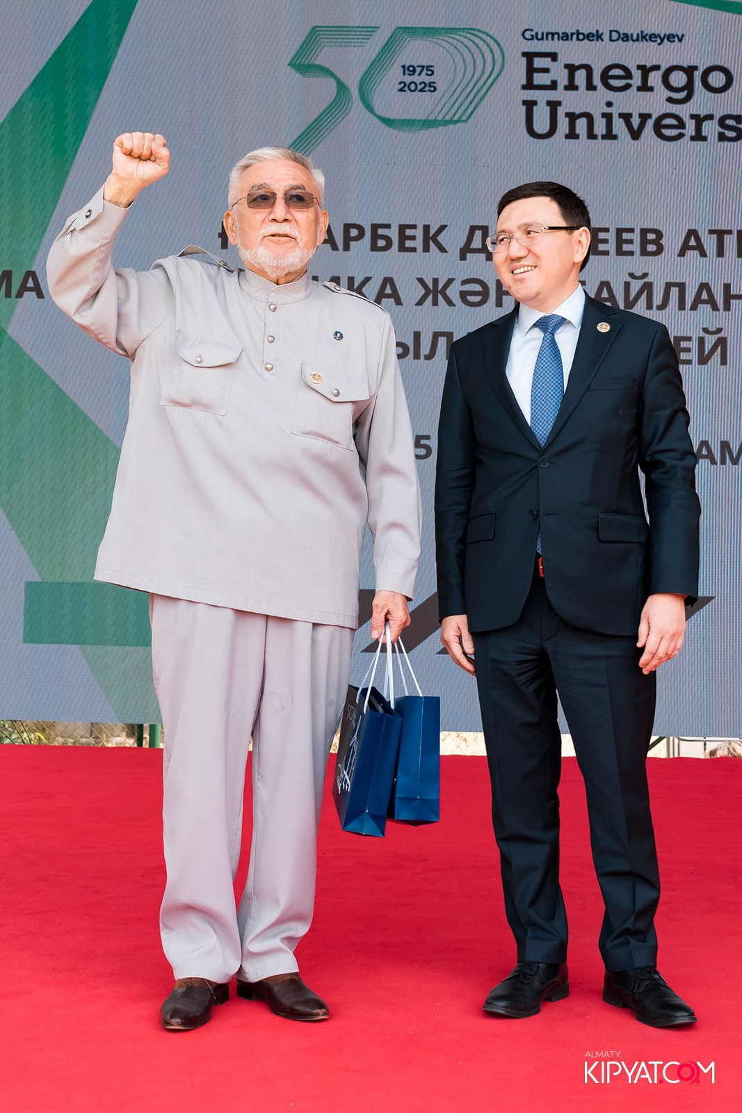 50 ЛЕТ — АЛМАТИНСКИЙ УНИВЕРСИТЕТ ЭНЕРГЕТИКИ И СВЯЗИ. КИПЯТКОМ АЛМАТЫ!