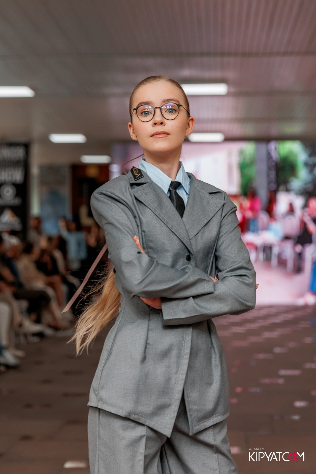 JUNIOR FASHION SHOW. КИПЯТКОМ АЛМАТЫ!