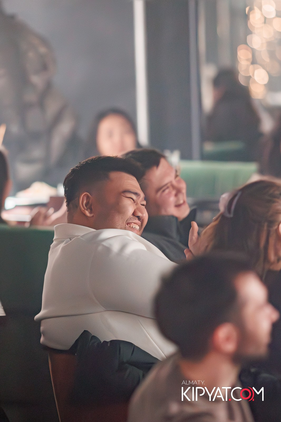 STAND UP КОНЦЕРТ АЛЕКСАНДРА МЕРКУЛЬ. КИПЯТКОМ АЛМАТЫ!