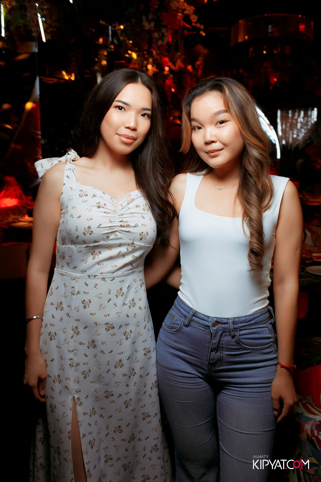 FRIENDS BAR & TERRACE. КИПЯТКОМ АЛМАТЫ! Фотосъемка мероприятий в Алматы