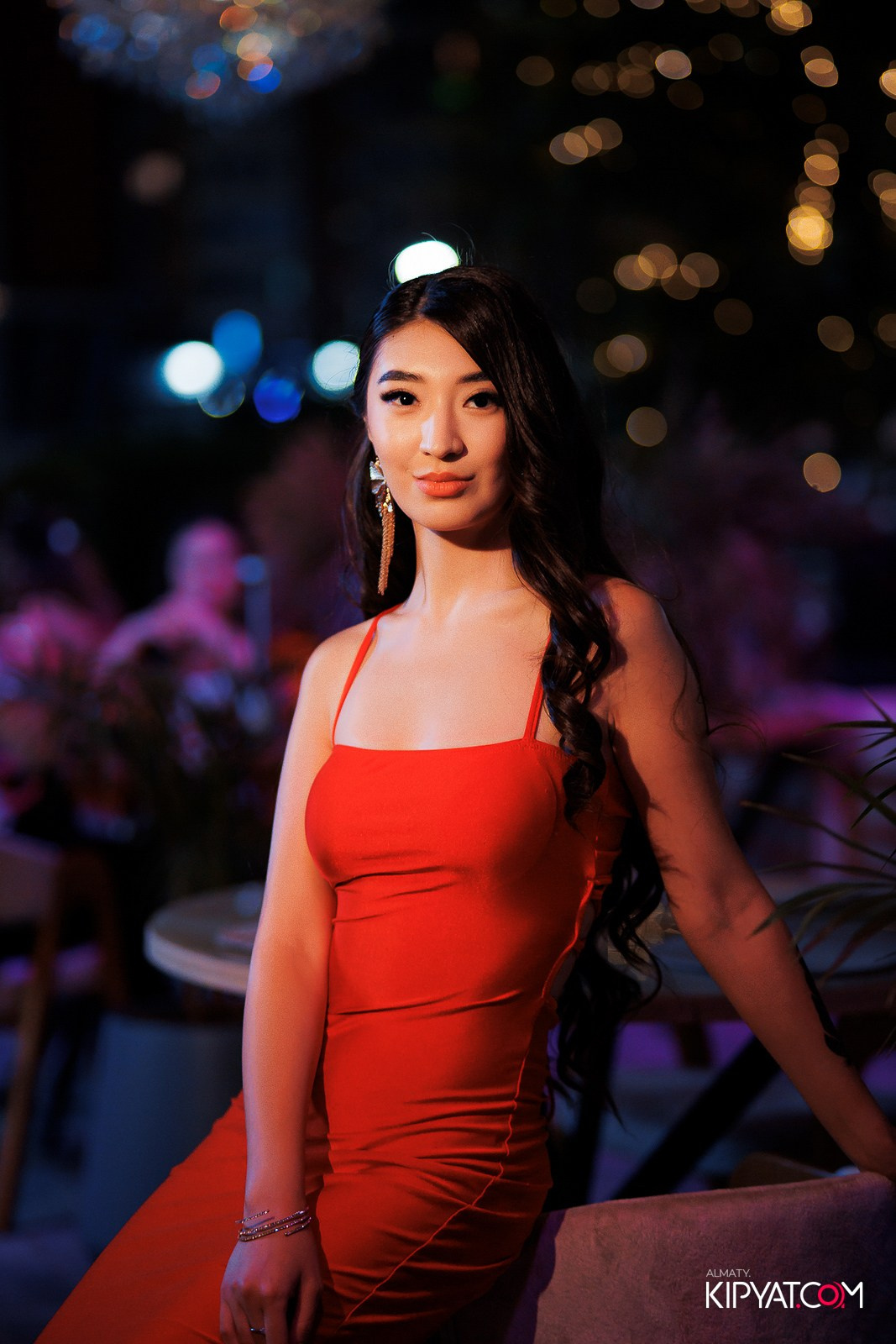 FRIENDS BAR & TERRACE. КИПЯТКОМ АЛМАТЫ!