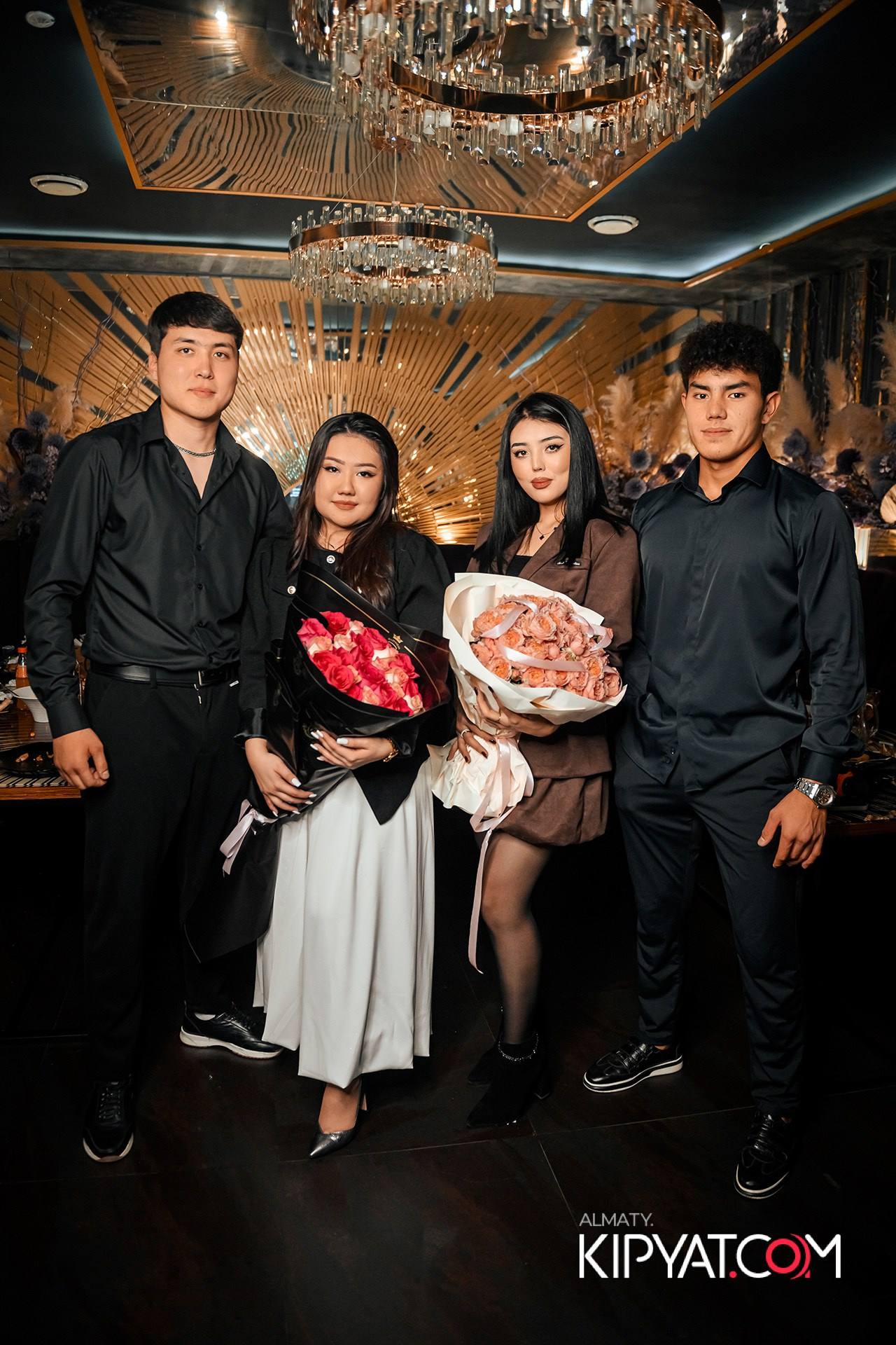 УХО И МЕДВЕДЬ НА ГАГАРИНА. КИПЯТКОМ АЛМАТЫ!