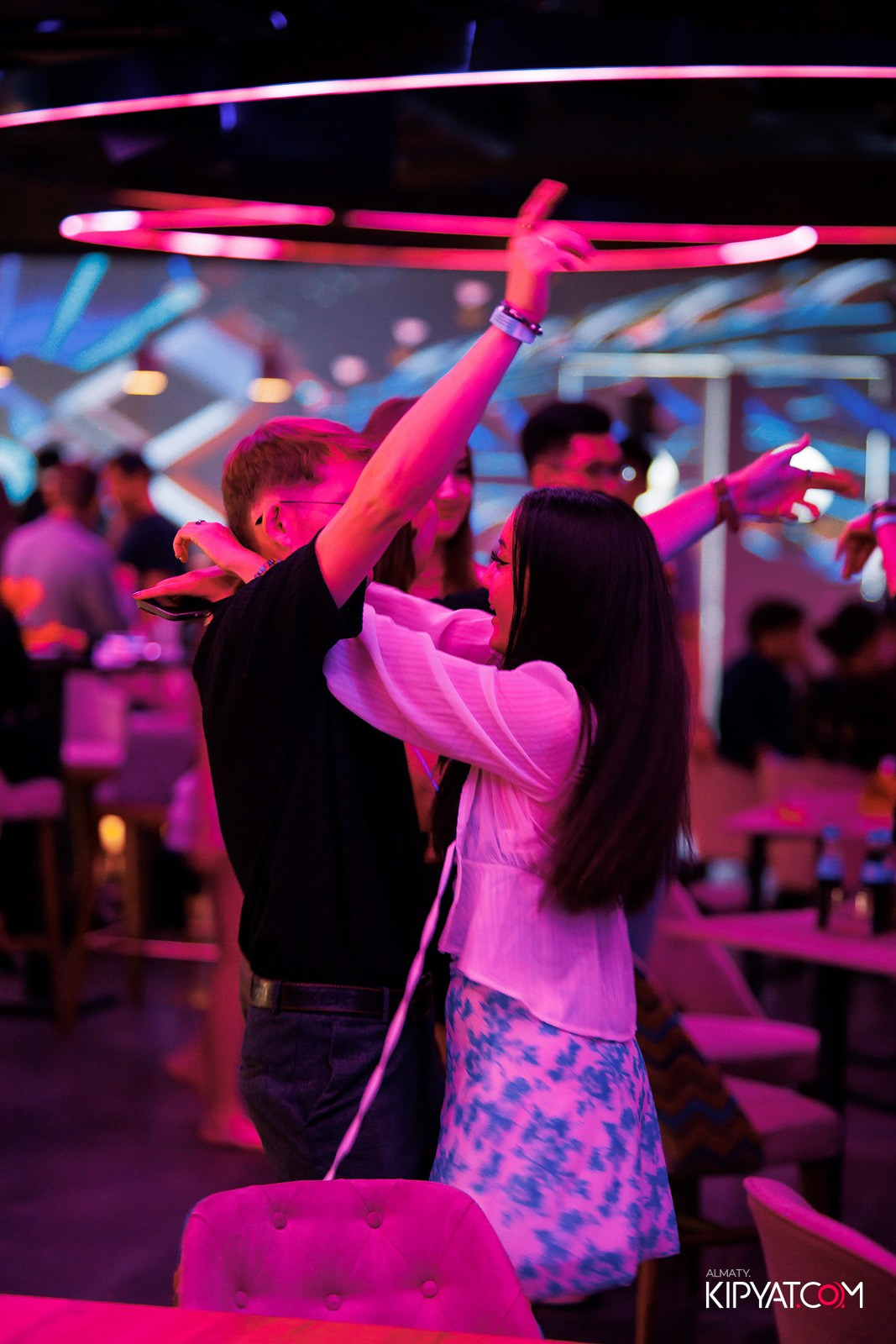 EVENT BAR. КИПЯТКОМ АЛМАТЫ!