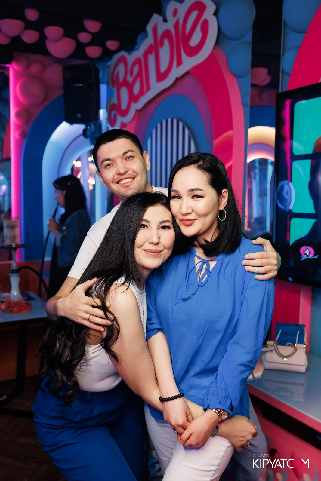 ЗАЯ, НА БИС. КИПЯТКОМ АЛМАТЫ! Фотосъемка мероприятий в Алматы