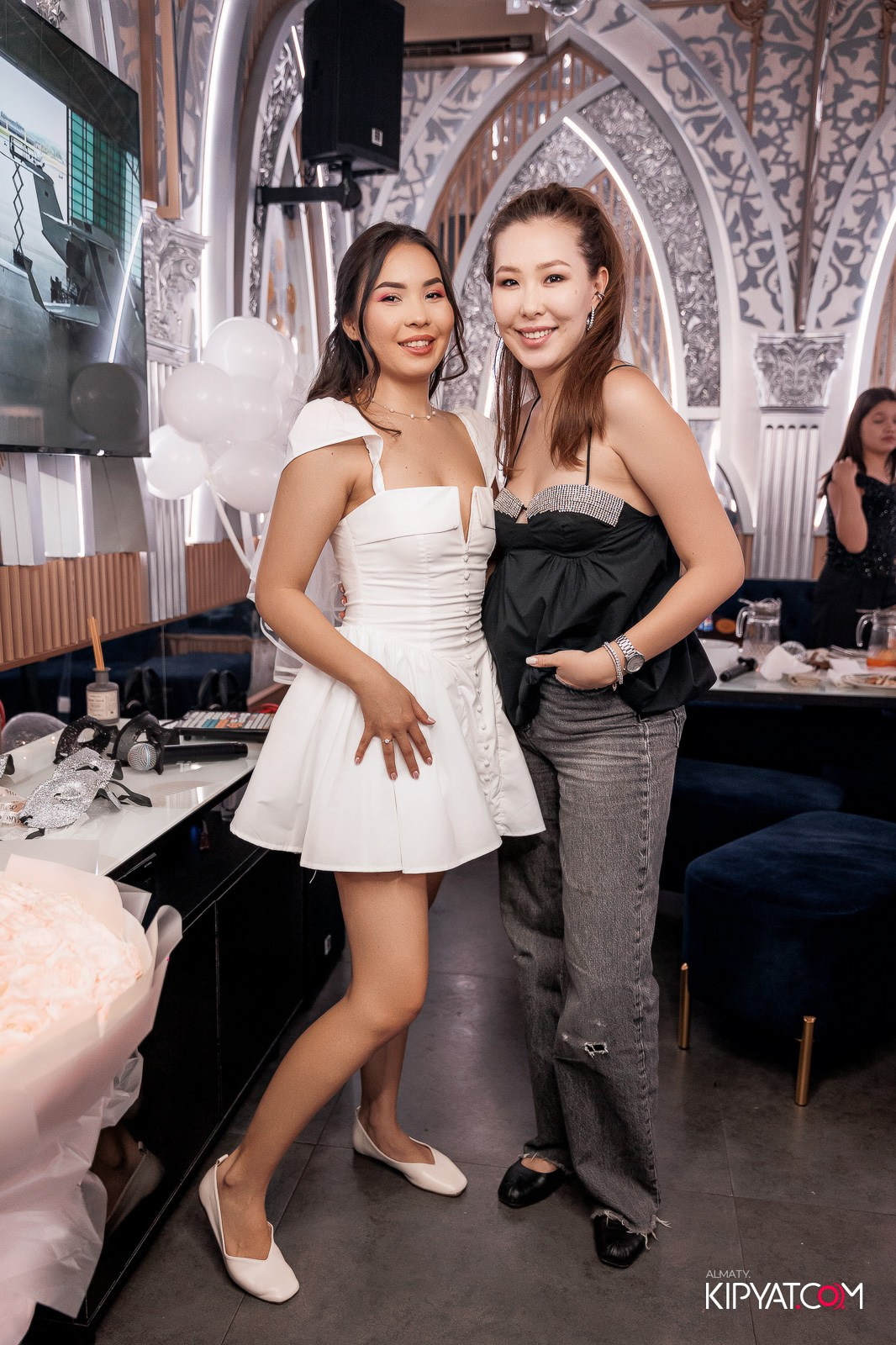 MOOD KARAOKE & TERRACE. КИПЯТКОМ АЛМАТЫ!