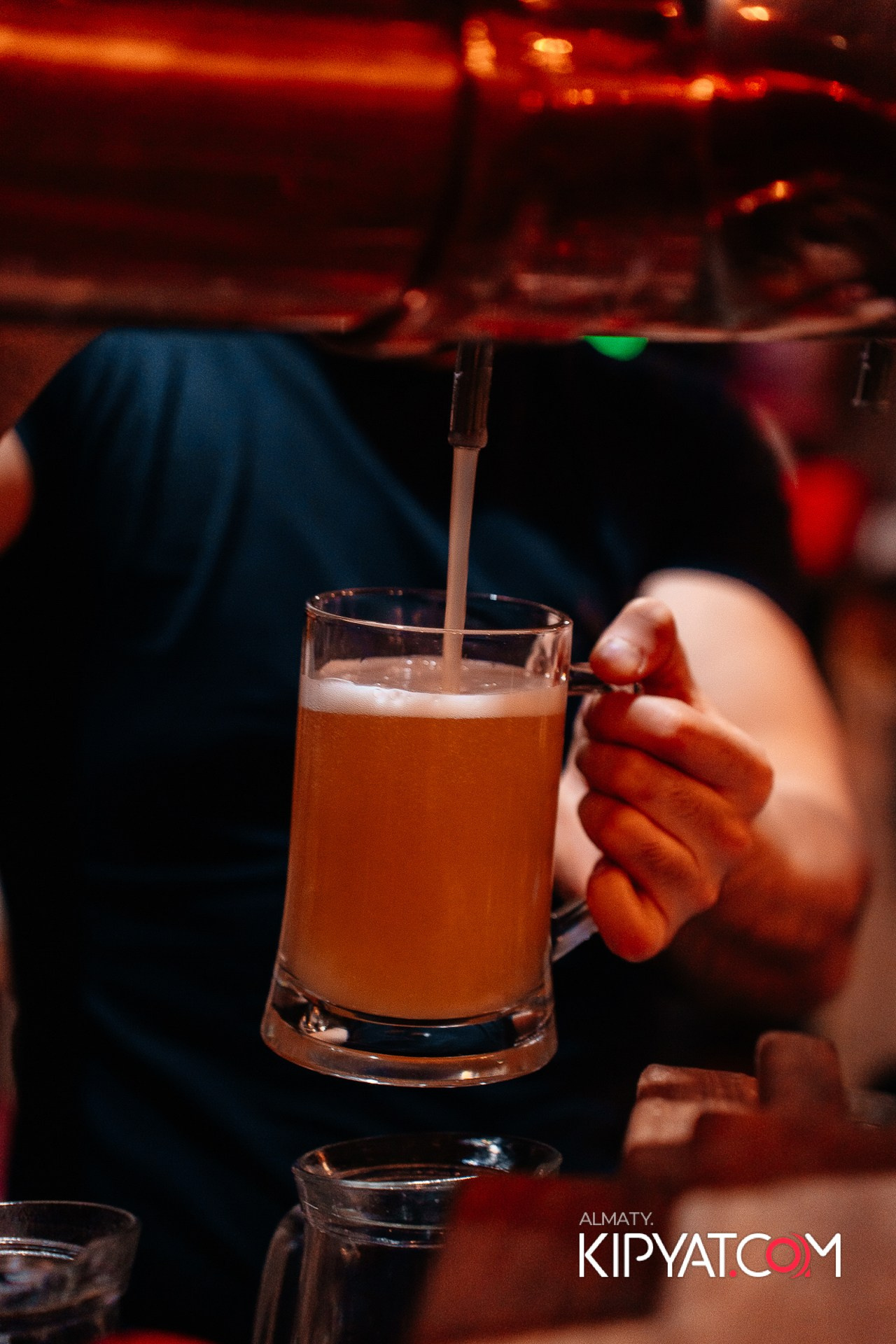 Munchen на Сейфуллина. КИПЯТКОМ АЛМАТЫ!