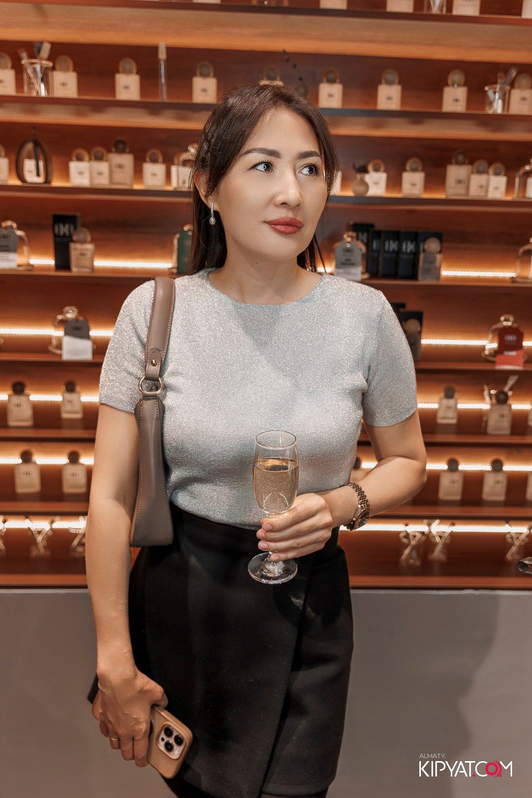 ОТКРЫТИЕ ПАРФЮМЕРНОГО ДОМА MAISON PERFUME. КИПЯТКОМ АЛМАТЫ!