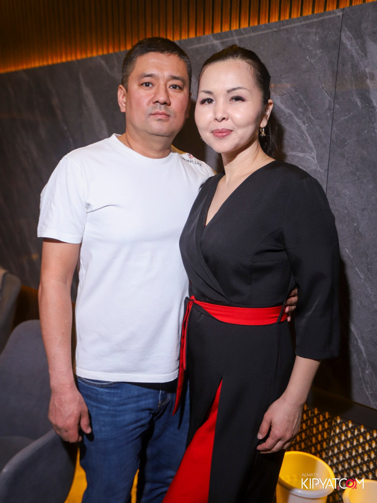 БАР ПАНАЕХАЛИ НА ДОСТЫК. КИПЯТКОМ АЛМАТЫ! Фотосъемка мероприятий в Алматы