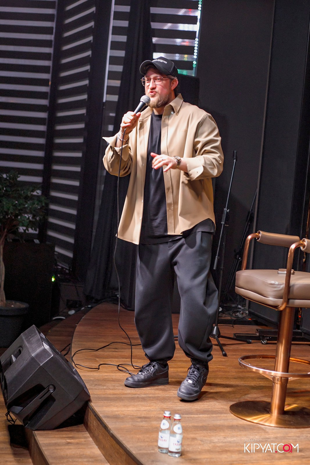 STAND UP КОНЦЕРТ АЛЕКСАНДРА МЕРКУЛЬ. КИПЯТКОМ АЛМАТЫ! Фотосъемка мероприятий в Алматы