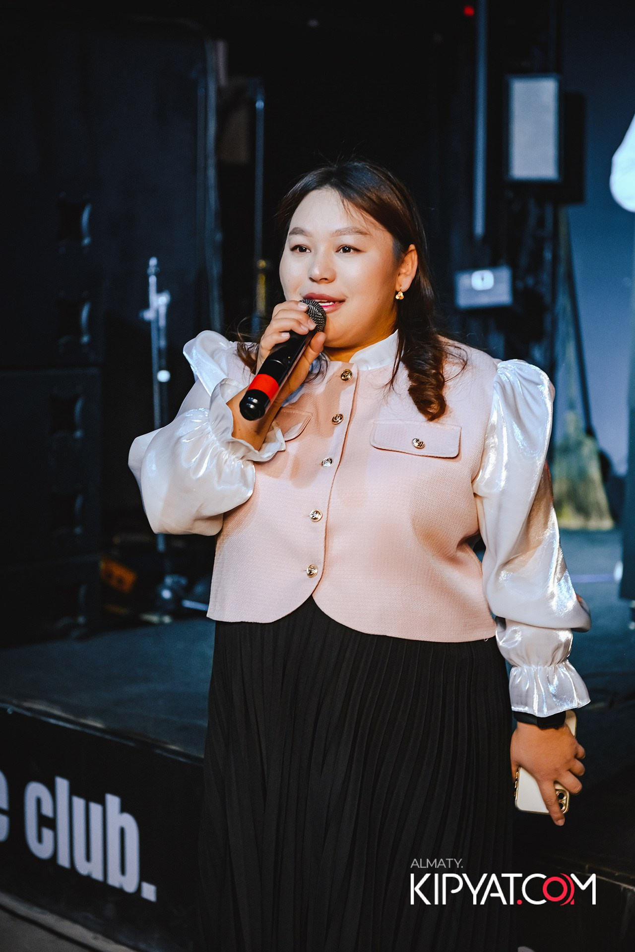 ПОСВЯЩЕНИЕ В СТУДЕНТЫ ''Q'' UNIVERSITY. КИПЯТКОМ АЛМАТЫ!