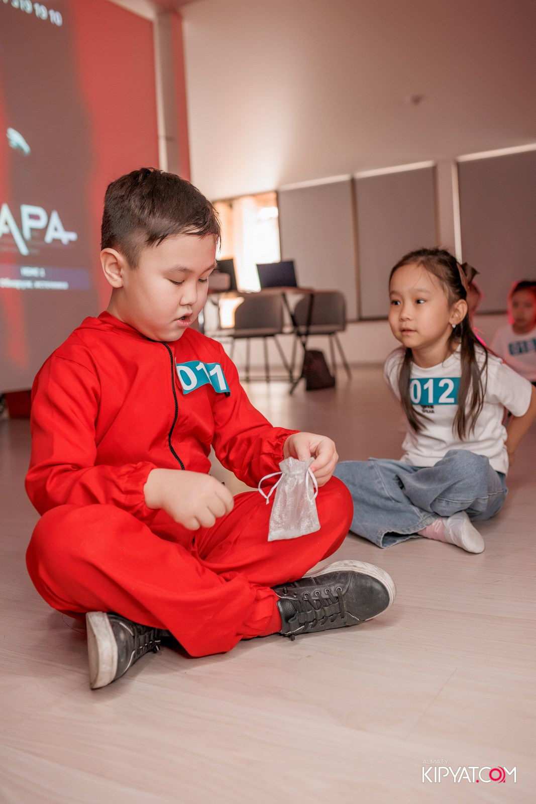 КВЕСТ-ШОУ ALAROVICH / ИГРА В КАЛЬМАРА. КИПЯТКОМ АЛМАТЫ!