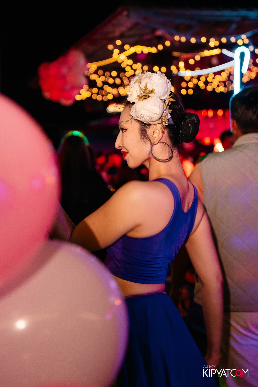 SKY BAR. КИПЯТКОМ АЛМАТЫ!