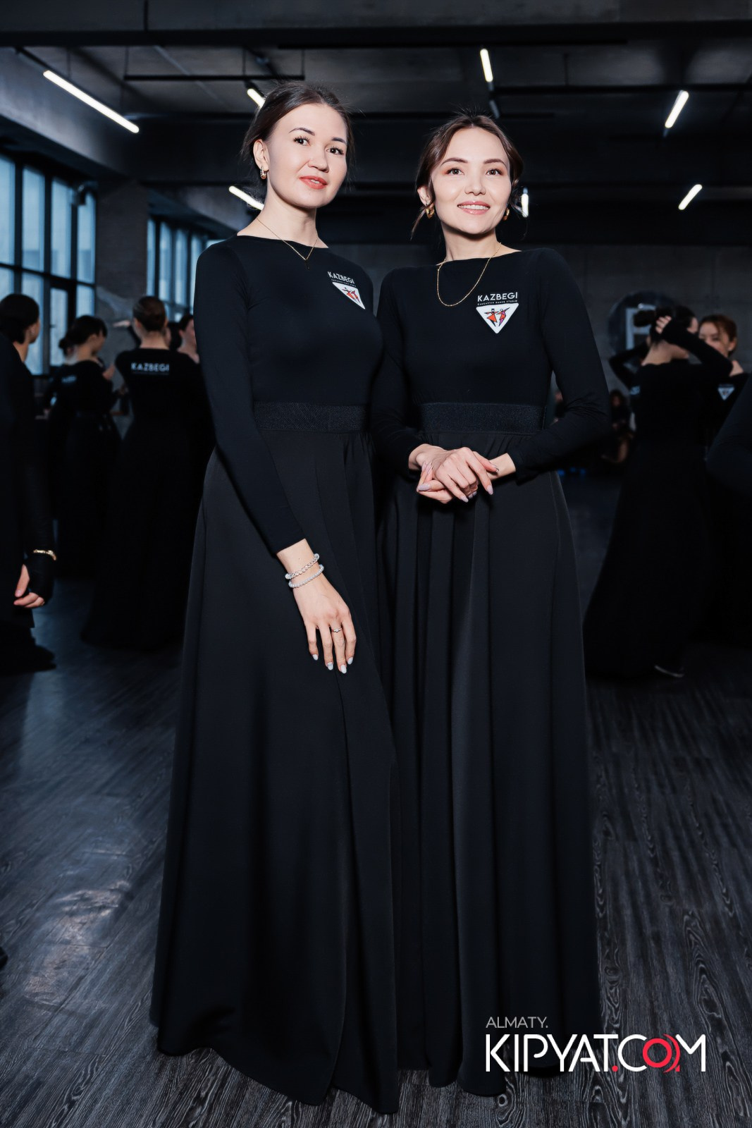 BLOCKBUSTER ТАНЦЕВАЛЬНАЯ АКАДЕМИЯ. КИПЯТКОМ АЛМАТЫ!