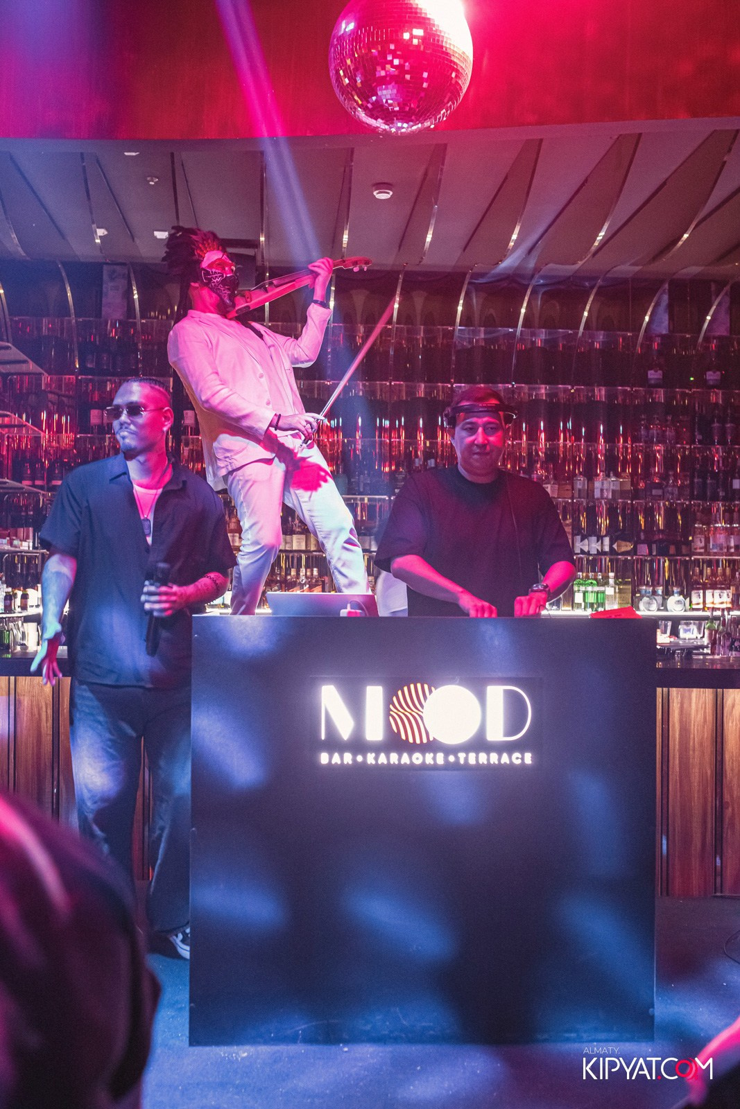 MOOD KARAOKE & TERRACE. КИПЯТКОМ АЛМАТЫ!