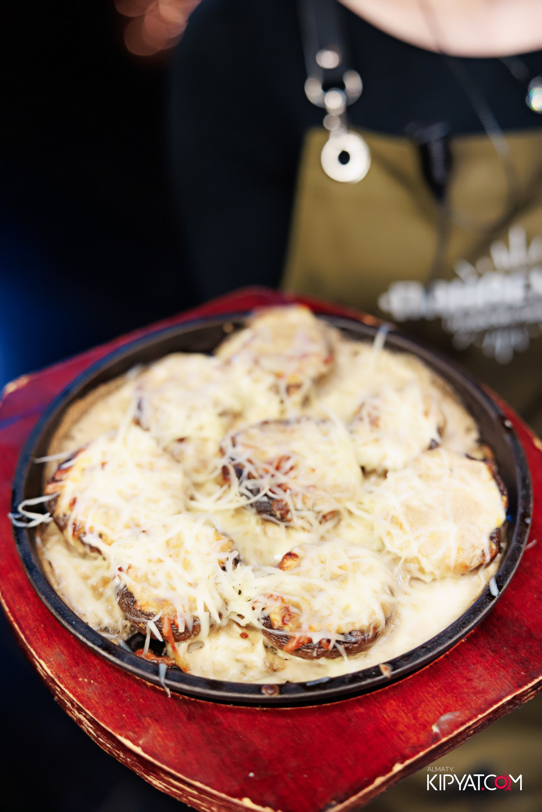 БАР ПАНАЕХАЛИ НА ДОСТЫК. КИПЯТКОМ АЛМАТЫ!