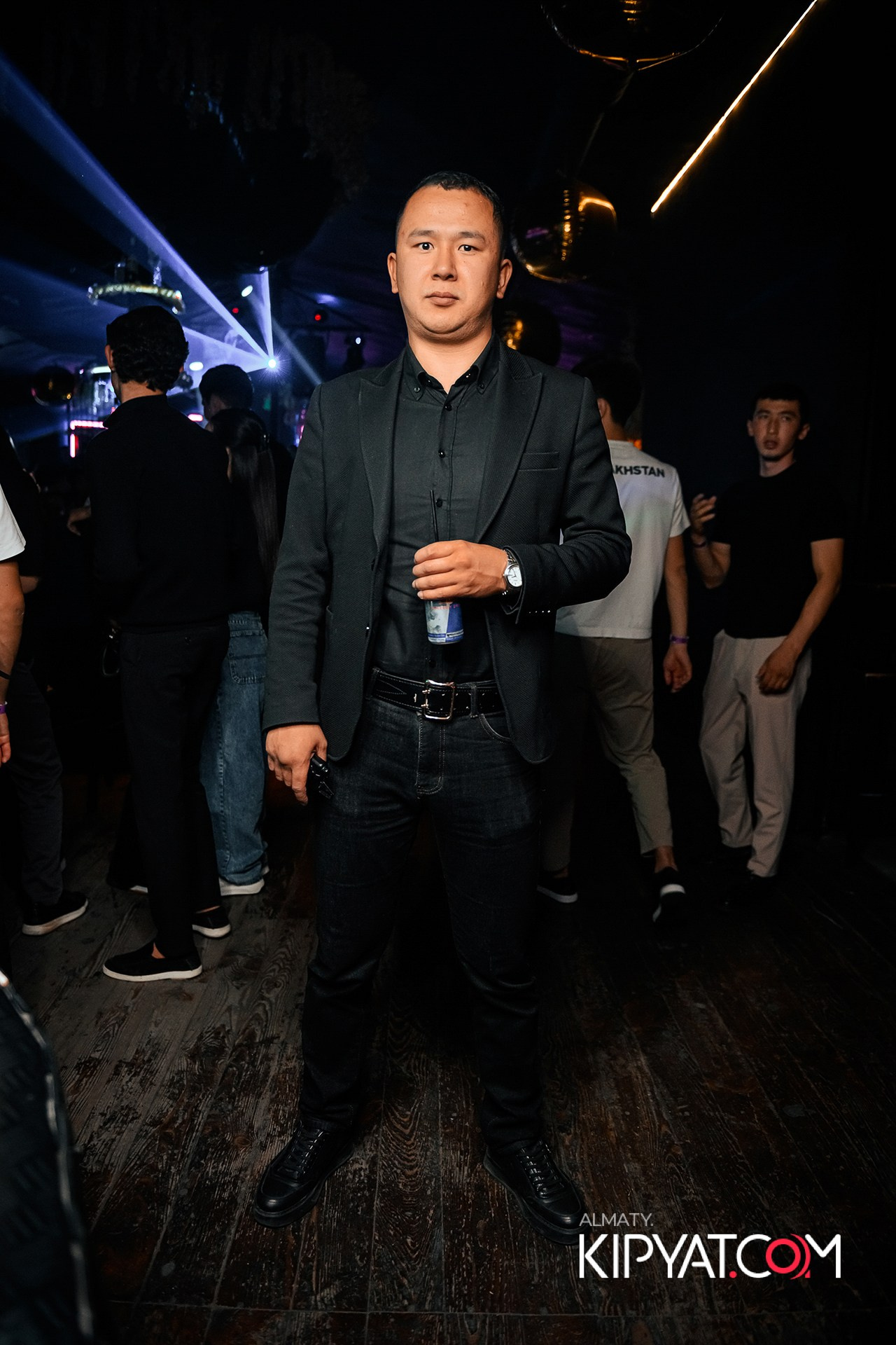 UYAT EMES BAR. КИПЯТКОМ АЛМАТЫ!