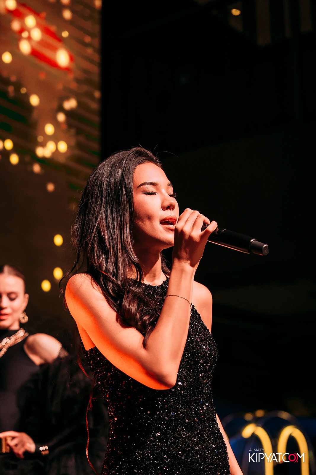 QUEEN. КИПЯТКОМ АЛМАТЫ!