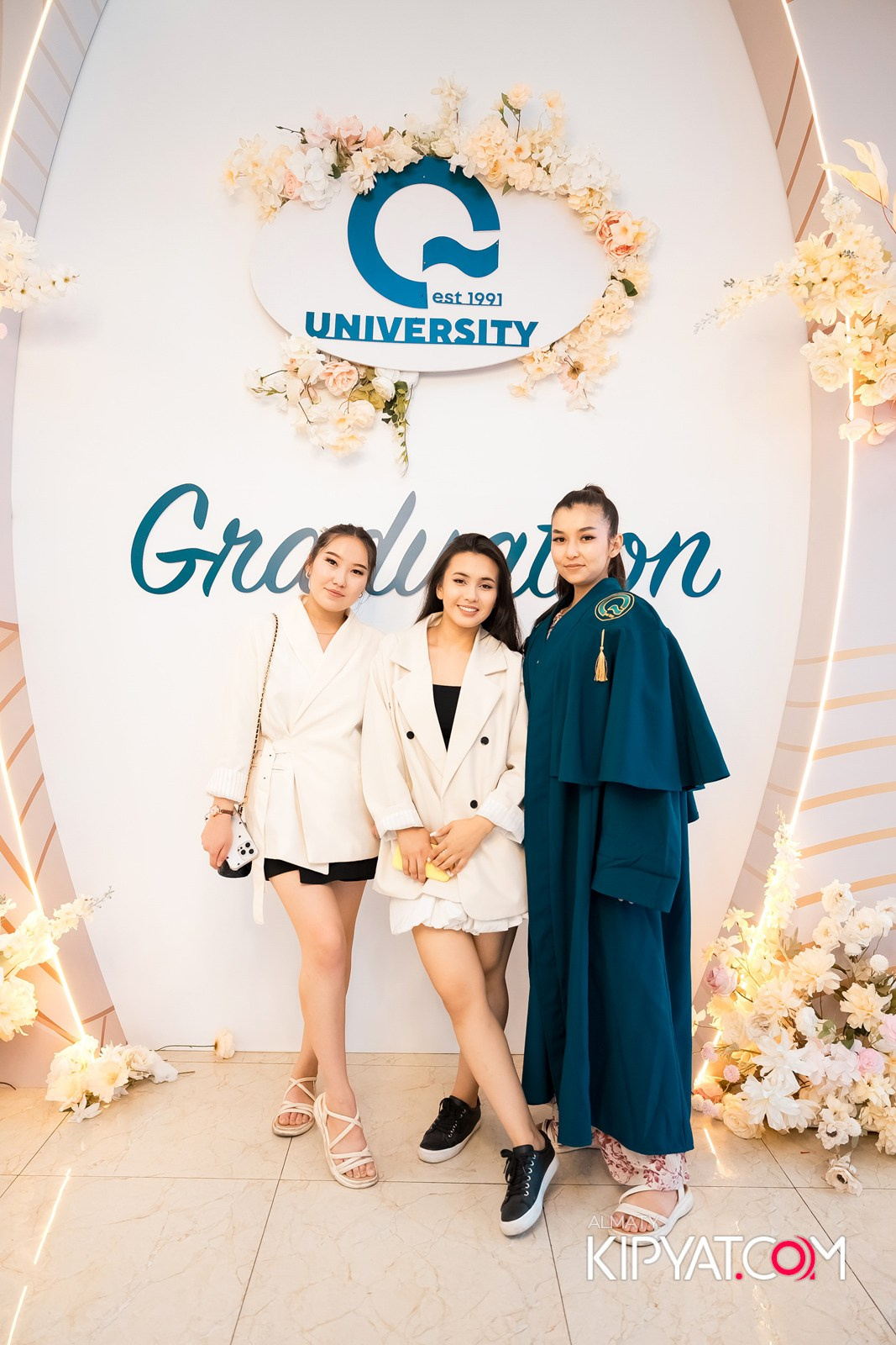 GRADUATION 2025 Q UNIVERSITY. КИПЯТКОМ АЛМАТЫ!