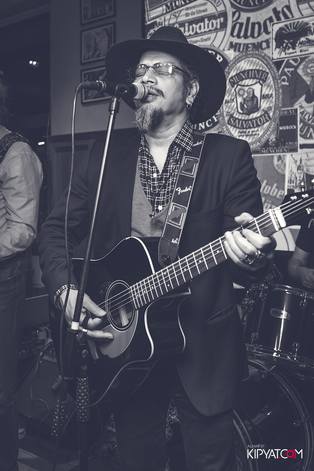 PAULANER. КИПЯТКОМ АЛМАТЫ!