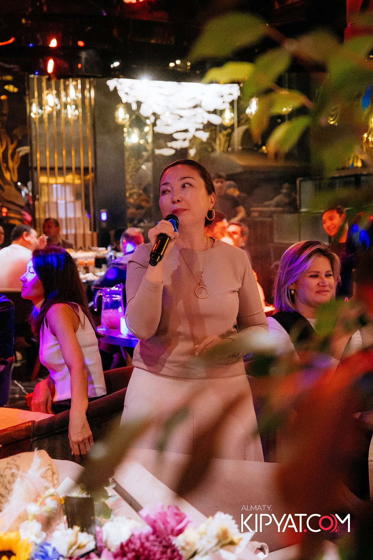 MOOD KARAOKE & TERRACE. КИПЯТКОМ АЛМАТЫ!